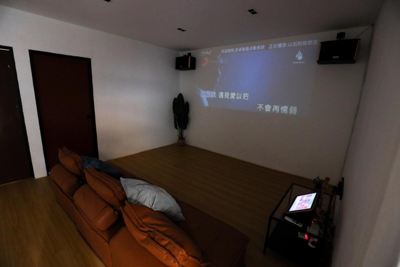 Cozy Homestay With Karaoke System & Pool Table Kuala Lumpur Exterior foto